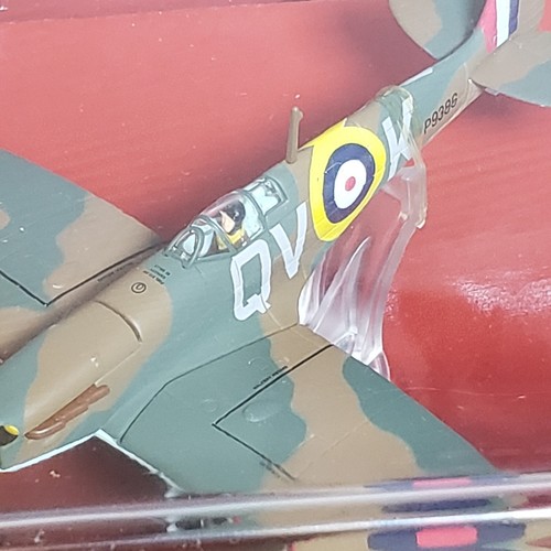 Corgi AA31905 SUPERMARINE SPITFIRE Mk I Brian Lane 1:72 Scale Diecast Model Vtg - Picture 13 of 21