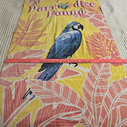 New Outdoor Oasis Parrot Beach Towel, Parrot-dise Found 30" X 60" 100% Cotton - 第 4/9 張圖片
