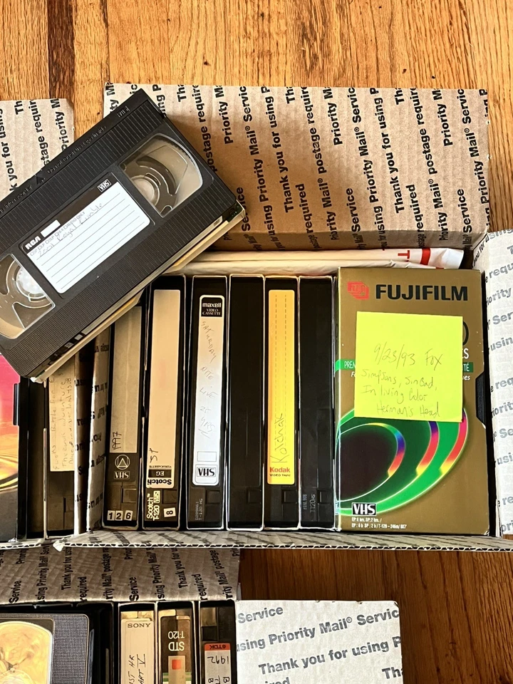 Vintage Lot 12 1980s 90s Used VHS Tapes Used For Rare WWF, WCW, TMNT recording — 第 2/4 张图片