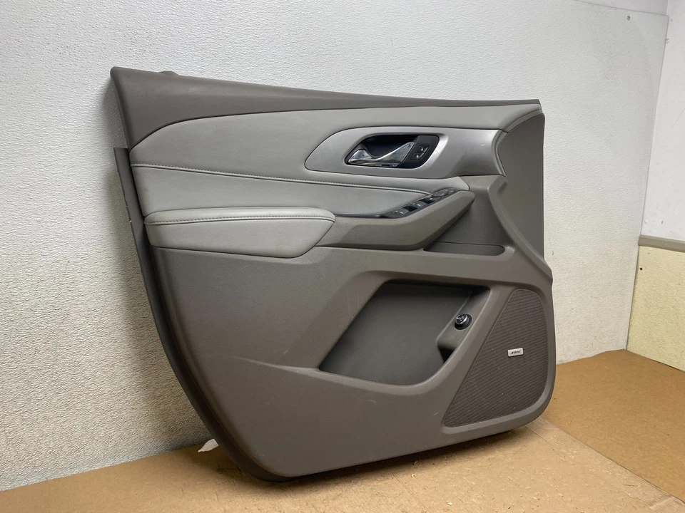 2018-2021 Chevrolet Traverse Front Left Driver LH Side Panel Door Trim S4289 DG - Image 3 of 4