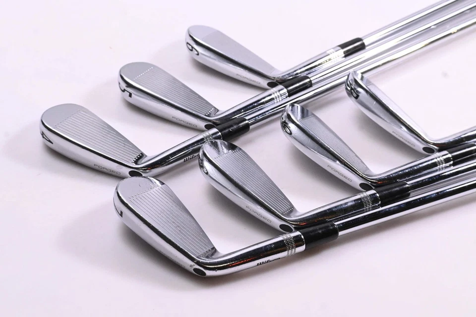 Wilson Staff Model Blade 2019 Eisen / 4-PW / Stiff Flex Dynamic Gold S300 Schäfte - Bild 4 von 4