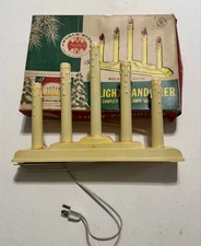 NOMA Holiday Decor 5 Light Candolier Beige Green Holiday Lights Never Used