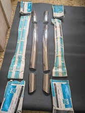 C1 Corvette 56-62 Seat Seperatorconsole Trim Moldings Set Gm New Nos