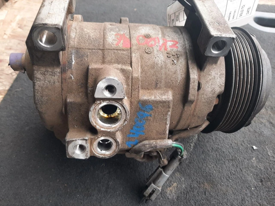 2004-2007 CHEVROLET EXPRESS 1500 VAN AC Compressor 4.3L 10366546 - Image 4 of 4