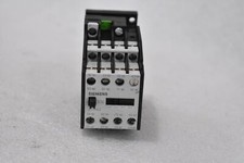 SIEMENS 3TH4253-0A 8 POLE IEC RATED CONTROL RELAY WITH 8 FIXED CONTACTS 110-120V