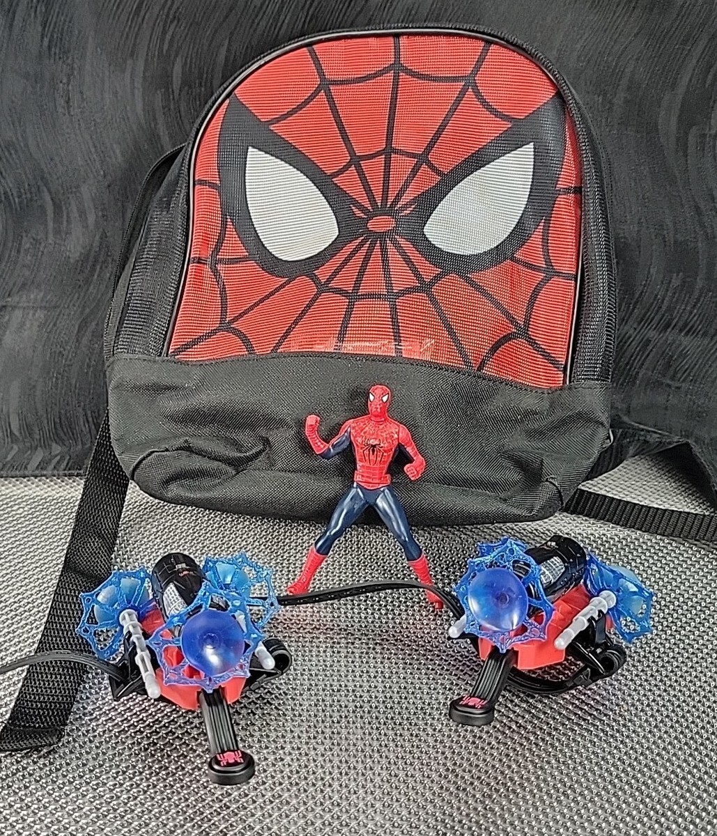 Marvel Spider-Man-2 Triple Action Web Blaster, Backpack, and