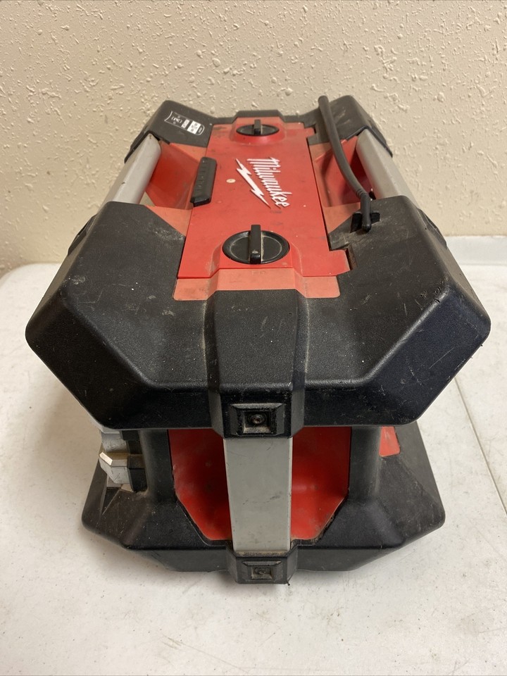 Milwaukee 279020 Jobsite Radio eBay