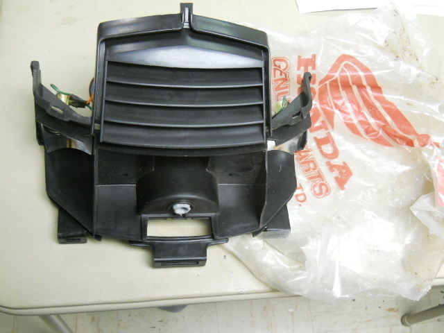 Honda Rear Turn Signal Housing OEM 1988-2007 2003 Elite Ch80 