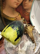 ancienne applique tulipe art deco en pate de verre .