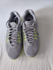 Nike Air Max Laufschuhe grau/neongelb – nur 2x getragen