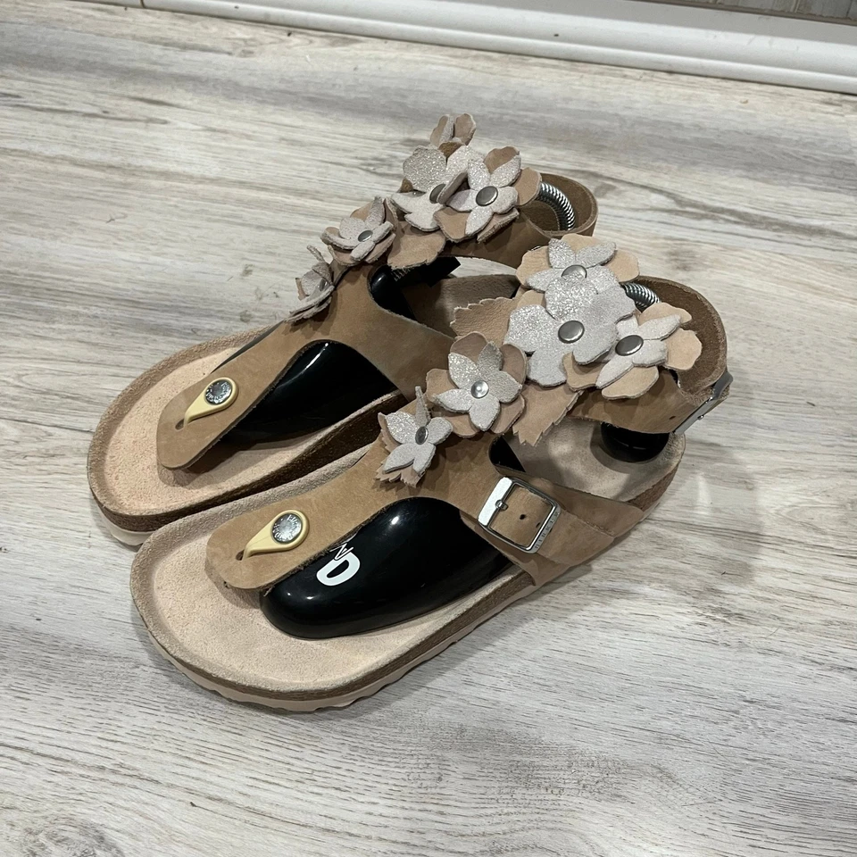 Correa de tobillo Birkenstock Gizeh de cuero alta floral con flores UE 36 para mujer 5 nueva sin caja Foto 3 de 4