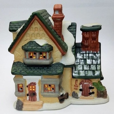 Cobblestone Corners 2001 Tan Cottage Windham Heights 65909TC U1 Christmas Snow
