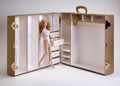 Tonner Tyler Wentworth DELUXE WARDROBE CASE TRUNK fits 3 Dolls + Clothing & more