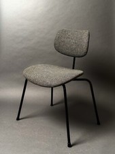 SE68 Egon Eiermann Stuhl Gepolstert in grau Schwarzes Gestell