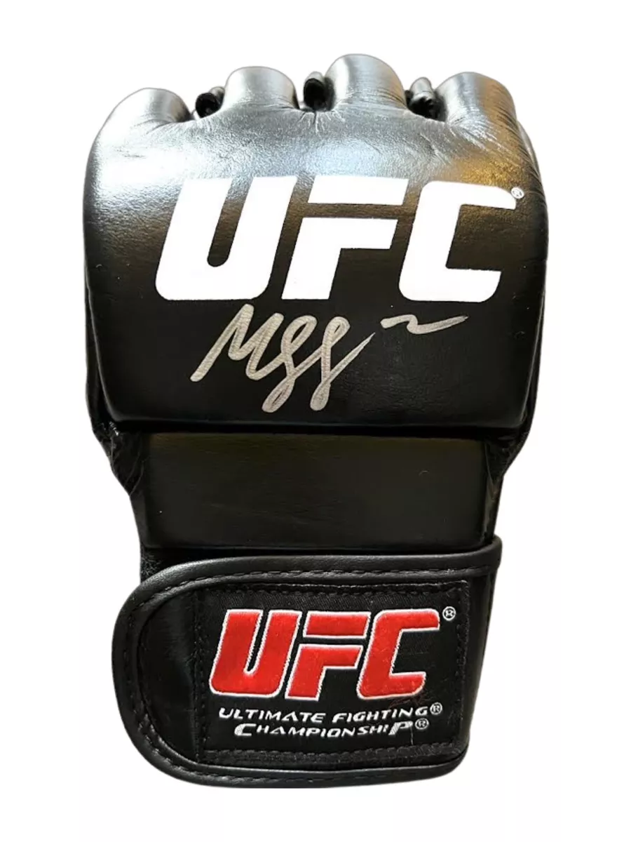 Khamzat Chimaev Signed Silver Ink UFC Glove PSA/DNA