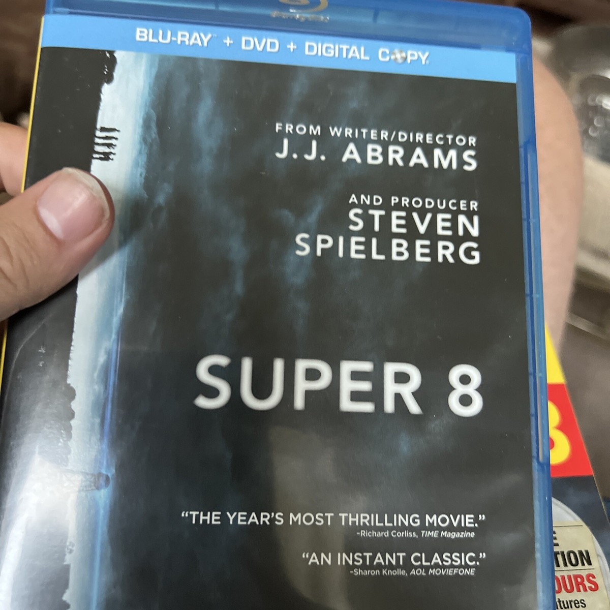 Super 8 (Blu-ray/DVD, 2011, Canadian) No Regular Dvd