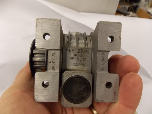 Bonfiglioli T55BN/4 Motor + MVF27/N Gear Box H7 - Picture 5 of 7