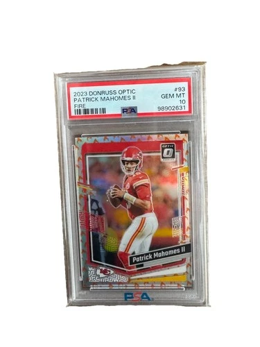 Patrick Mahomes 2023 Panini Donruss Optic Fire Emoji Prizm PSA 10