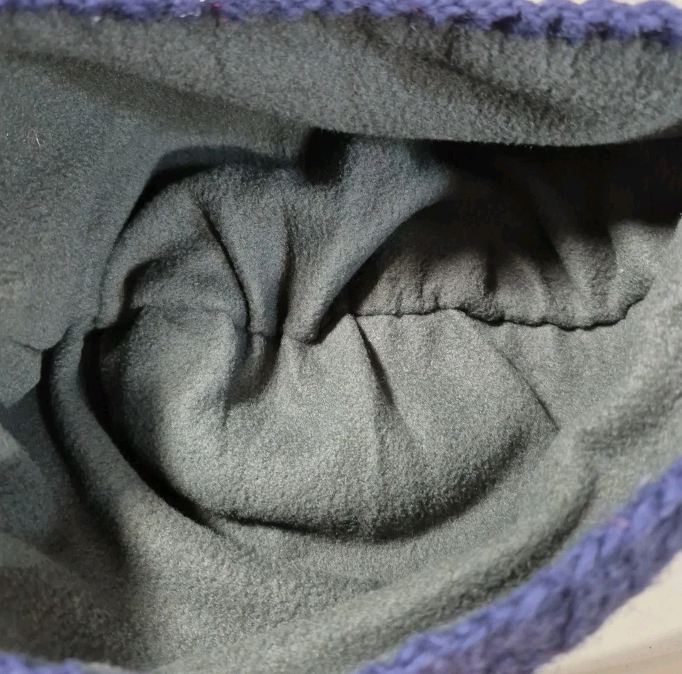 Nudo Francés - Gorro Floral Azul Tejido Lana Forrado Vellón Hecho a Mano en Nepal Foto 4 de 4