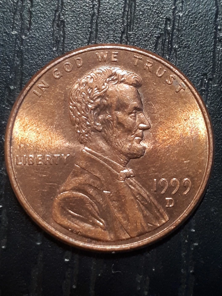 1999 D US penny, close am - Image 2 of 4