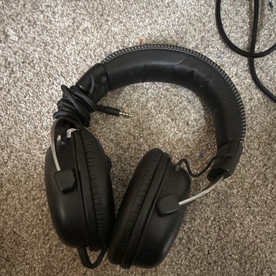 HyperX Cloud Wired Over-Ear Headset 3.5mm Boom Mic Black/Silver 3ft