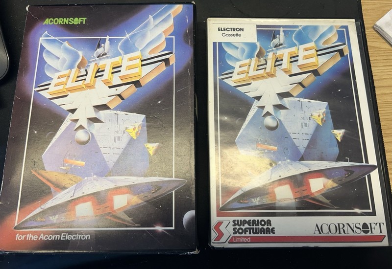 Acornsoft Superior Software Elite Boxed Acorn Electron