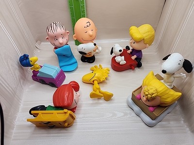 Lot Of 7   Peanuts Charlie Brown 2015 McDonalds Lot. Motion Features Bobble