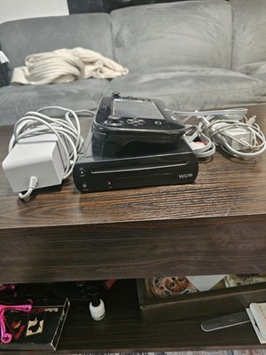 Nintendo Wii U 32GB Black Console NTSC-U/C w/ GamePad Cables 
