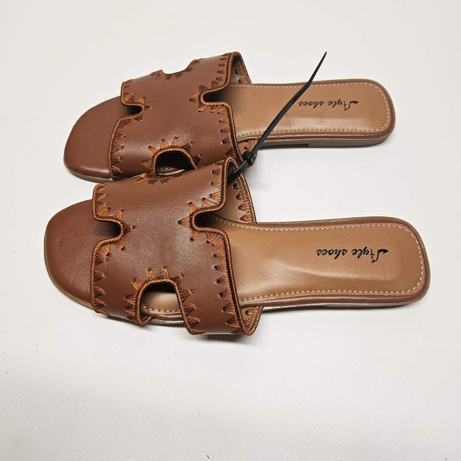 Ladies Brown Slip On Sandals UK 6 EU 39 Flat Summer