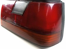 Feu arrière Nissan SUNNY