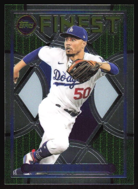 2022 Topps Finest Flashbacks Mookie Betts #47 Los Angeles Dodgers Baseball Card