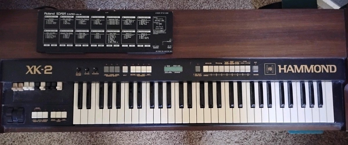Hammond XK-2 Electric Organ 61-Key Keyboard with Roland super card