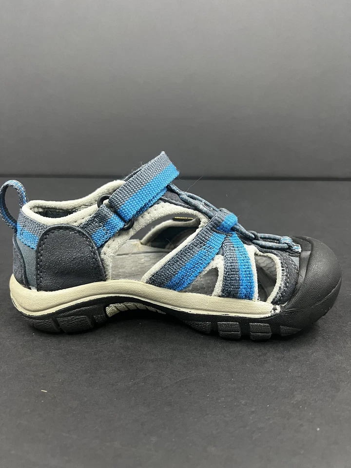 Sandalias impermeables de cuero de lona azul para niños Keen 12 zapatos lavables Foto 4 de 4