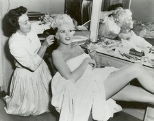 JAYNE MANSFIELD THE WAYWARD BUS 8X10 PHOTO #K797