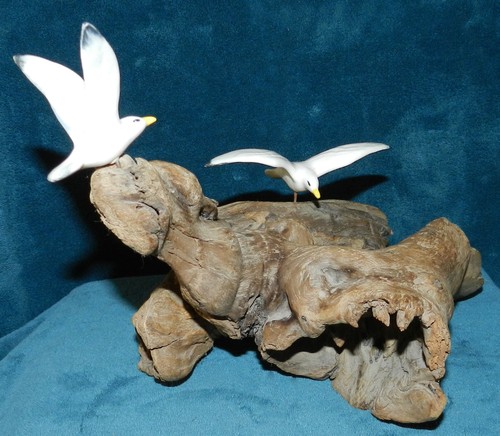 2 SEAGULLS ON DRIFT WOOD BURL!! NAUTICAL! - Imagen 4 de 8