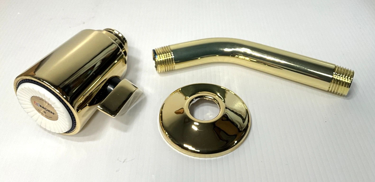 NOS Moen CHATEAU 3905 Shower Head with Arm & Flange POLISHED BRASS, 2.5gpm
Opens in a new window or