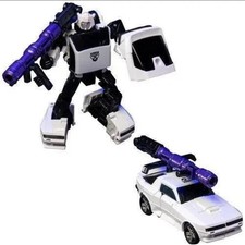 Transformers Generations Selects Bug Bite WFC-GS16 New Sealed