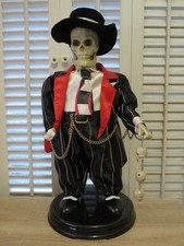 Gemmy Animated Singing Dancing Gangster Zoot Suit Skeleton Swingin' Skelly READ