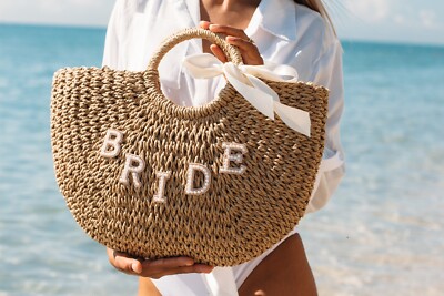 Mrs Custom Beach Bag, Personalized Straw Basket, Bridal shower Gift Bride Bag