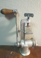 Vintage Economy #20 Hand Crank Meat Grinder/Food Chopper Tabletop Made in USA