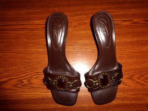 arturo chiang sandals