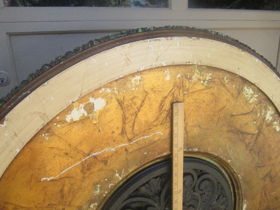 Mesa tampo de vidro dourado vintage início dos anos 70 Hollywood precisa de vidro novo/restauração - Imagem 4 de 4