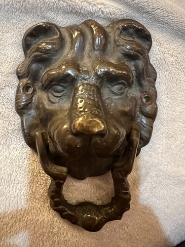 ANTIQUE VICTORIAN LION HEAD ARCHITECTURAL SALVAGE BRONZE BRASS DOORKNOCKER - Picture 2 of 8