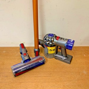 aspirateur dyson v8