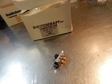 NEW Switchcraft 46202LR 87/11/770 Panel Mount Slide Switch *FREE SHIPPING*