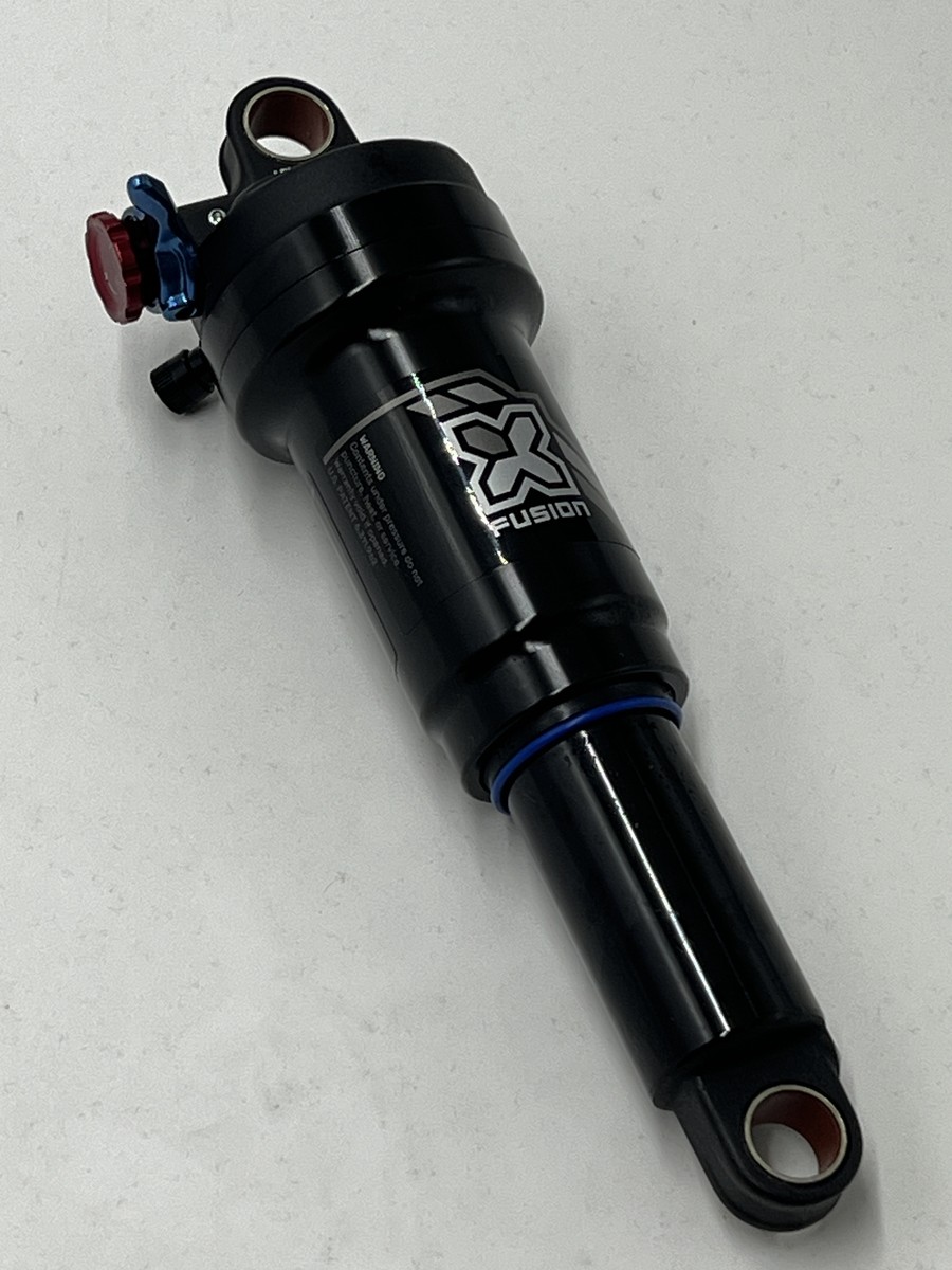 2023 NEW XFusion O2 PRO RL Air Shock 184/44mm lockout 7.25