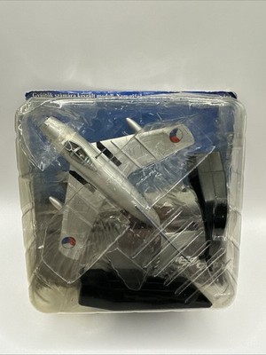 Amer Com  1/72 Model Aircraft AM1105WL Mikoyan Gurevich MiG-15bis Fagot-1954