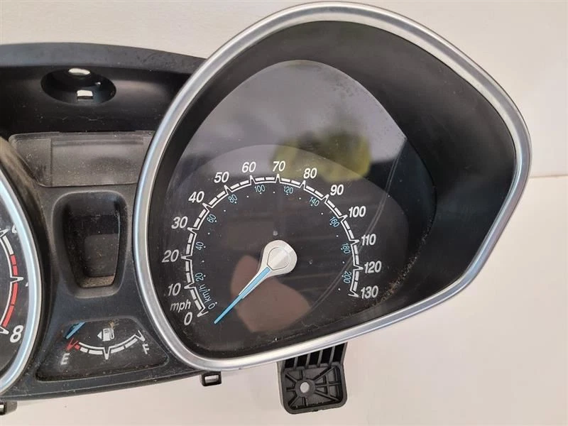 Ford Fiesta 2015 16 2017 velocímetro clúster MPH ID D2BT10849GAR  Foto 4 de 4