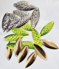 12 hojas giratorias de hoja de sauce # 4 aparejos de pesca Reed Runner Northland