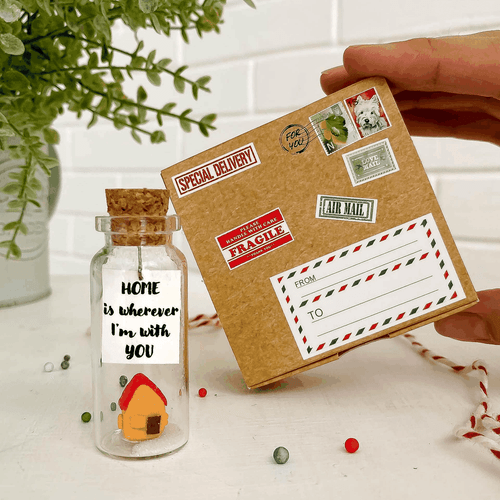 Cute and Kawaii Valentine's Day and Anniversary Presents Personalized Love - Picture 6 of 7